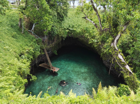 Samoa - ocean trench
